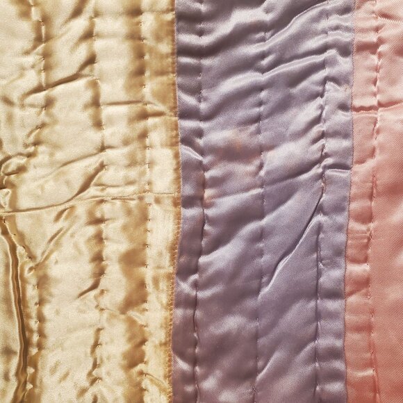 Vtg Silk Quilted Baby Blanket 43x36" Handmade Pastel Newborn Infant Toddler READ - Picture 3 of 9